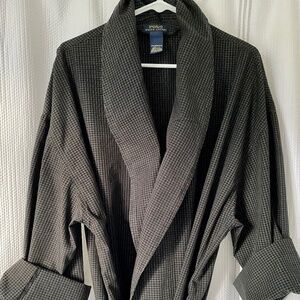 Men's POLO Cotton Robe. Shawl Collar, Pockets, Long, Black L, XL, Used. Like New